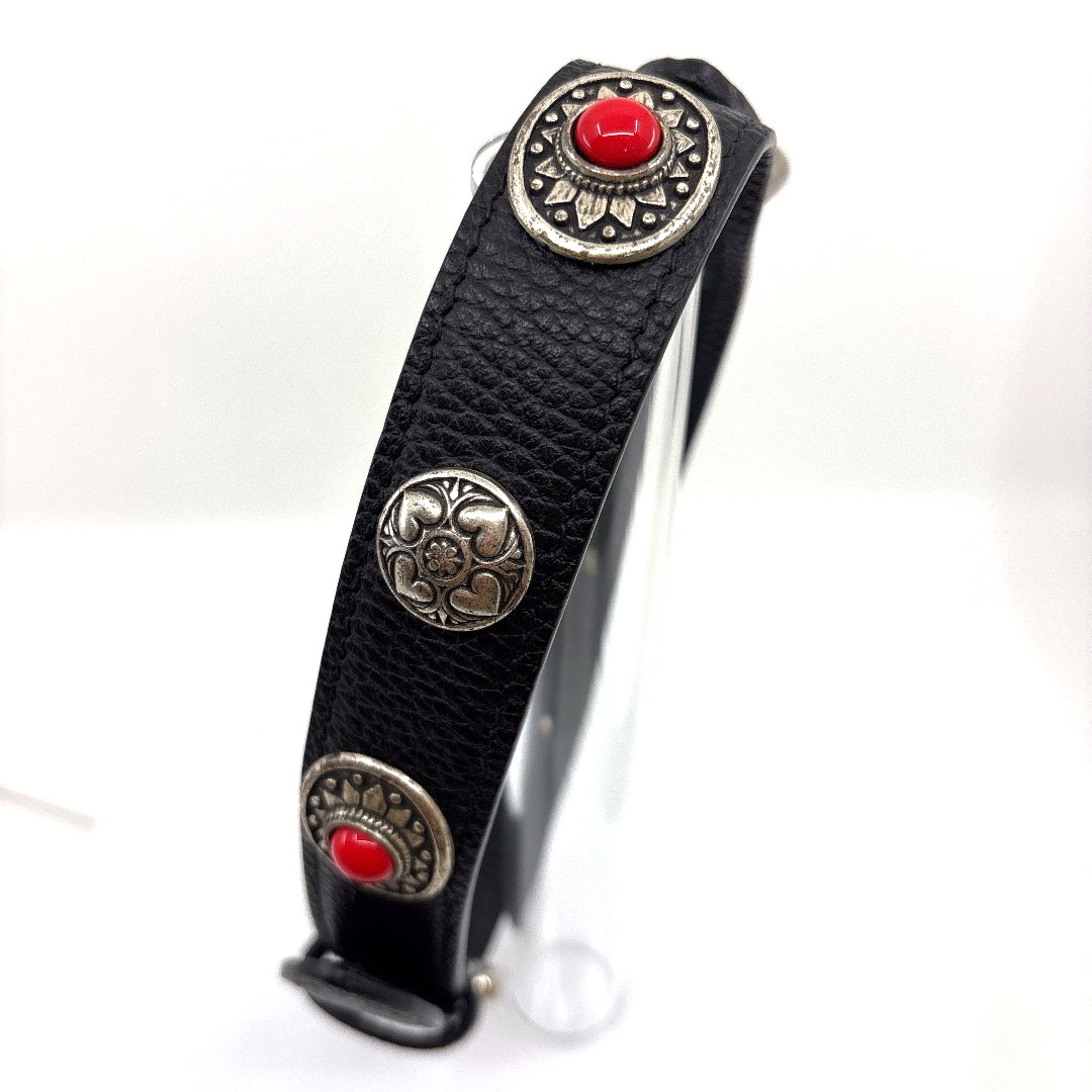 Collier cuir souple noir fait mains