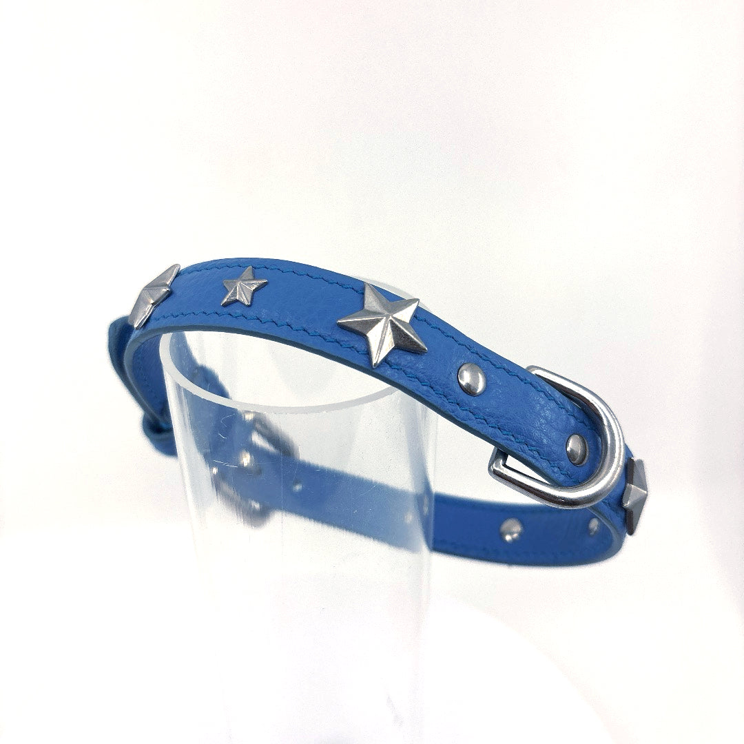 COLLIER CUIR SOUPLE BLEU AVEC ETOILES TAILLE 38 à 43 cm largeur 1.5 cm