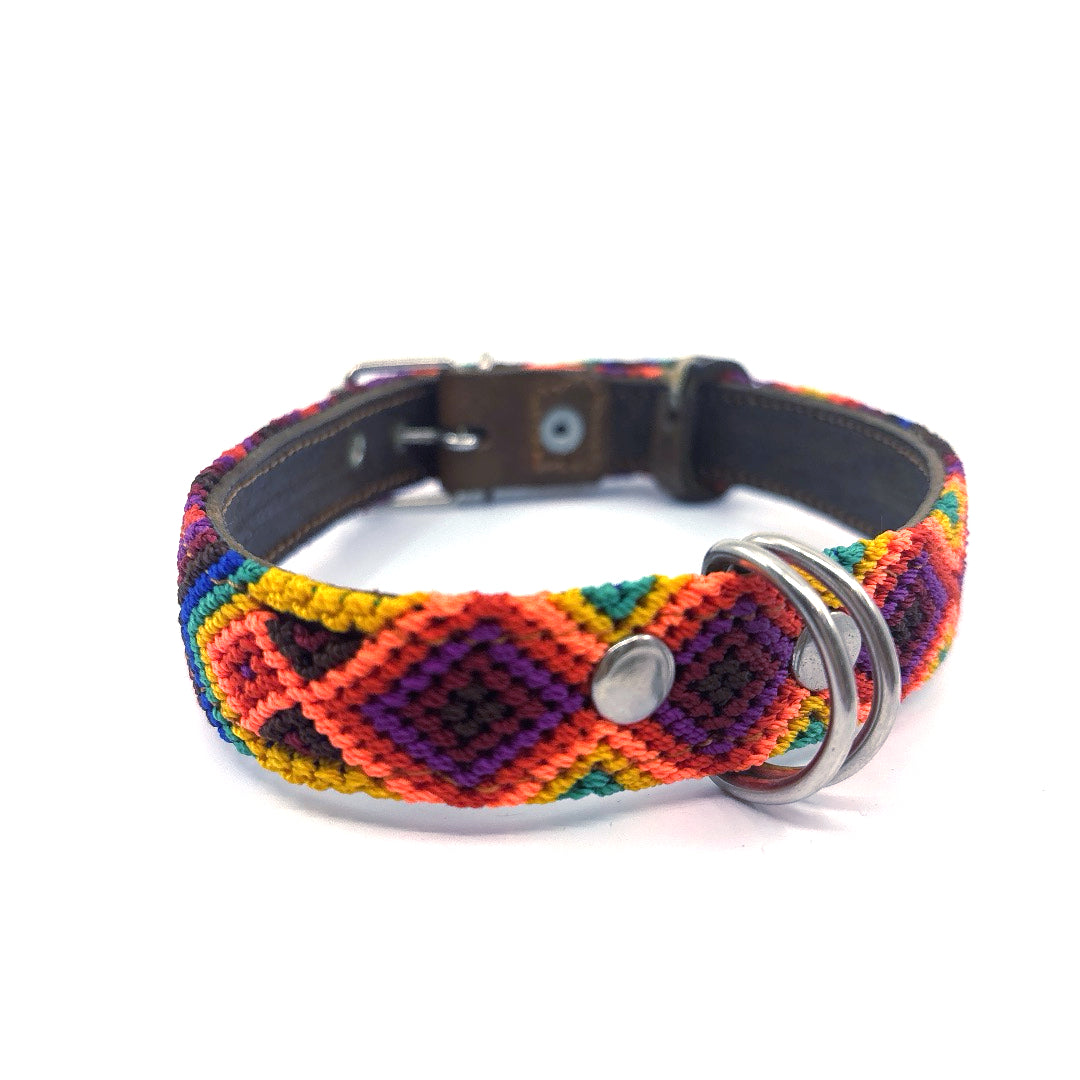 COLLIER MEXICAIN CUIR ET TISSU MULTICOLOR TAILLE 42 A 45 CM X 2 CM