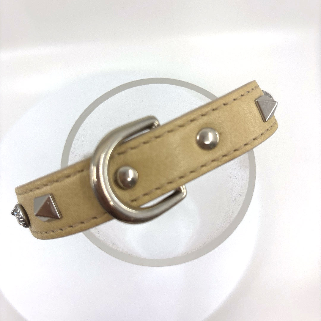 COLLIER CUIR SOUPLE BEIGE STRASS ET PYRAMIDES TAILLE 48 A 52 CM LARGEUR 1.5 CM